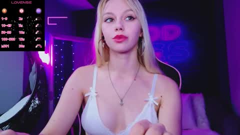 alessiacroft online show from 18, 12, 2025