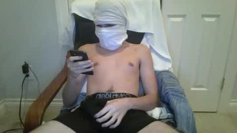 Snapshot of alex1817c chatting on 23, 10, 2025 alex1817c online show from 23, 10, 2025