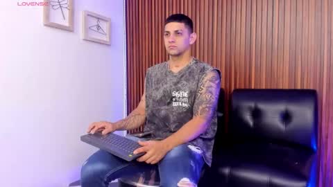 alex online show from 4, 2, 2026