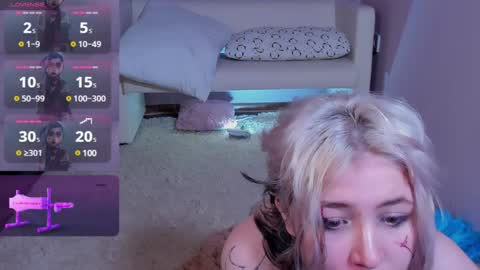 Snapshot of alex_howell chatting on 10, 1, 2025 alex_howell online show from 10, 1, 2025