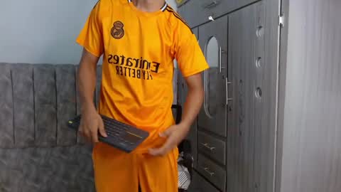 Snapshot of alex_martin47 chatting on 20, 4, 2026 alex online show from 20, 4, 2026