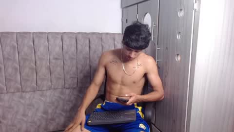 Snapshot of alex_martin47 chatting on 5, 6, 2026 alex online show from 5, 6, 2026