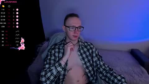 Snapshot of alex_silent chatting on 16, 10, 2025 alex_silent online show from 16, 10, 2025
