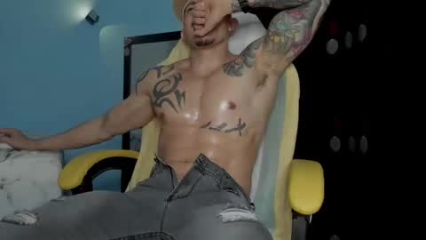 Snapshot of alex_sthorm chatting on 24, 10, 2025 alex_sthorm online show from 24, 10, 2025