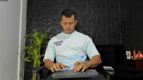 Alex Towers online show from 1, 6, 2026