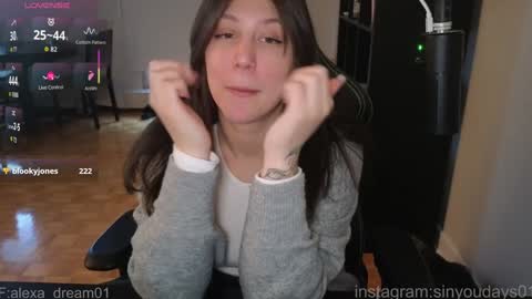 dont be afraid to click social media link its  working  just click on that  online show from 6, 1, 2026