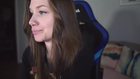 Little Duck homie online show from 28, 2, 2026