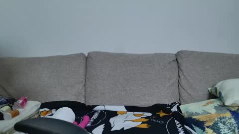 Snapshot of alexa_feels chatting on 23, 5, 2026 Little Duck homie online show from 23, 5, 2026