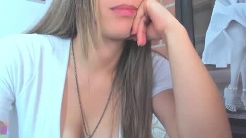 alexa latina online show from 6, 3, 2025