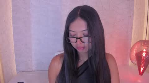 Alexa Millers online show from 20, 11, 2025