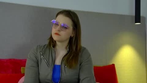 Snapshot of alexaavery chatting on 7, 6, 2026 AlexaAvery online show from 7, 6, 2026