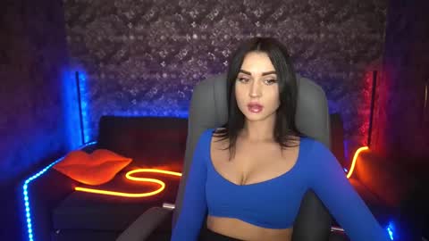 Snapshot of alexagreyyy chatting on 8, 3, 2025 alexagreyyy online show from 8, 3, 2025