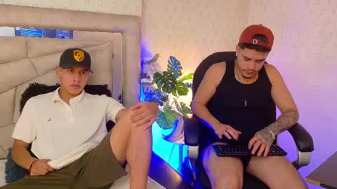 Snapshot of alexandalbert chatting on 20, 7, 2026 Alex Albert online show from 20, 7, 2026