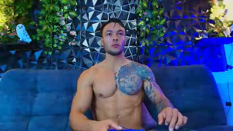 Snapshot of alexander_collin_ chatting on 29, 7, 2026 Alex Collin online show from 29, 7, 2026