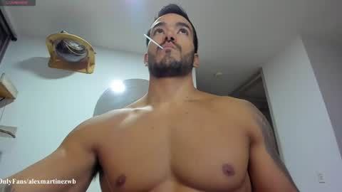 Snapshot of alexander_martines chatting on 20, 7, 2026 Onlyfansalexmartinezwb Instagram alexwbmartinez Twitter martinezcb937 online show from 20, 7, 2026