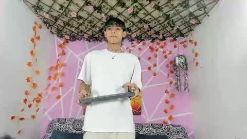 chicos hot online show from 22, 11, 2025