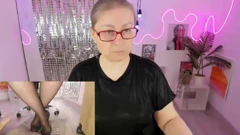 Snapshot of alexandra_kind chatting on 24, 4, 2026 Alexandra online show from 24, 4, 2026