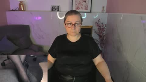 Snapshot of alexandra_kind chatting on 26, 4, 2026 Alexandra online show from 26, 4, 2026