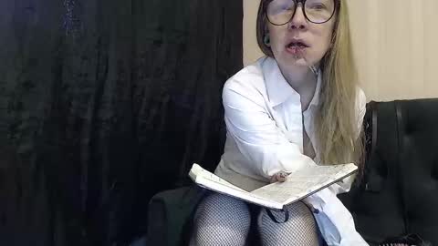 Alexandra online show from 1, 11, 2025