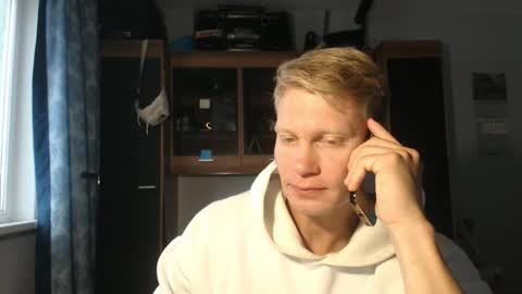 Snapshot of alexandrmarvel chatting on 6, 10, 2025 SportStranger online show from 6, 10, 2025