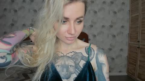 Snapshot of alexarush chatting on 12, 1, 2025 alexarush online show from 12, 1, 2025