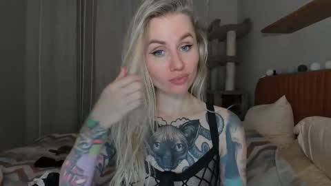 Snapshot of alexarush chatting on 25, 9, 2025 alexarush online show from 25, 9, 2025