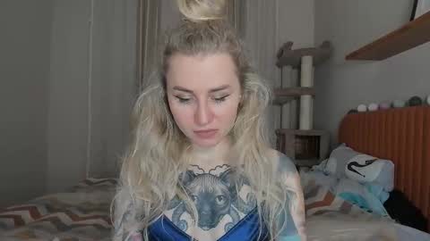 Snapshot of alexarush chatting on 26, 10, 2025 alexarush online show from 26, 10, 2025