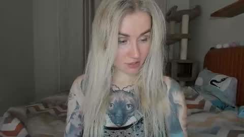 Snapshot of alexarush chatting on 28, 10, 2025 alexarush online show from 28, 10, 2025