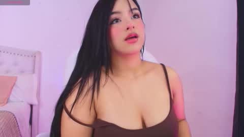 lexandra  online show from 8, 1, 2026