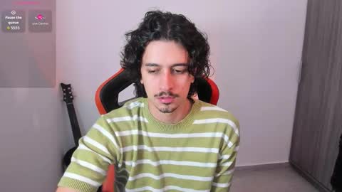Snapshot of alexfloreszzz chatting on 24, 3, 2026 alexfloreszzz online show from 24, 3, 2026
