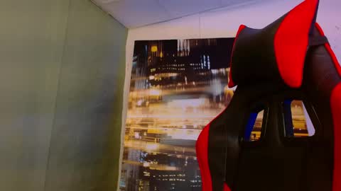 Snapshot of alexgiraldo__ chatting on 21, 5, 2026 alexgiraldo__ online show from 21, 5, 2026
