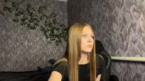 Snapshot of alexialunaris chatting on 26, 5, 2026 Alexia online show from 26, 5, 2026