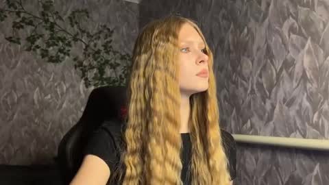 Snapshot of alexialunaris chatting on 29, 5, 2026 Alexia online show from 29, 5, 2026