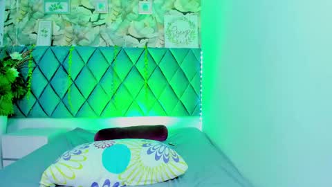 Snapshot of alexiiabrown chatting on 8, 5, 2026 Alexia Brown online show from 8, 5, 2026