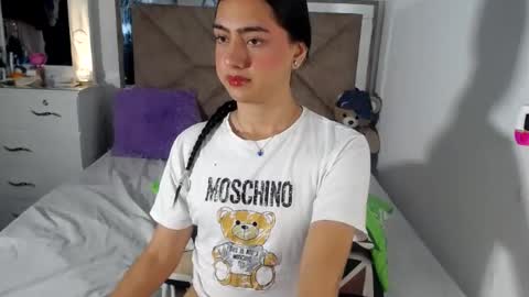 Snapshot of alexis_brown11 chatting on 24, 6, 2026 -- ALEXIS -- online show from 24, 6, 2026