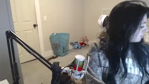 alexislove8 online show from 19, 1, 2026