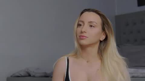 Snapshot of alexiswhiteee chatting on 27, 2, 2026 Alexis online show from 27, 2, 2026