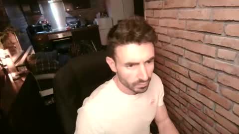 Snapshot of alexlive1 chatting on 16, 11, 2025 alexlive1 online show from 16, 11, 2025