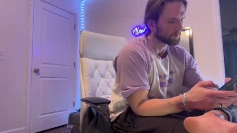 Snapshot of alexmanndickerson chatting on 19, 1, 2025 Alex Mann online show from 19, 1, 2025