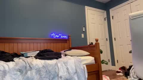 Snapshot of alexmanndickerson chatting on 4, 3, 2025 Alex Mann online show from 4, 3, 2025