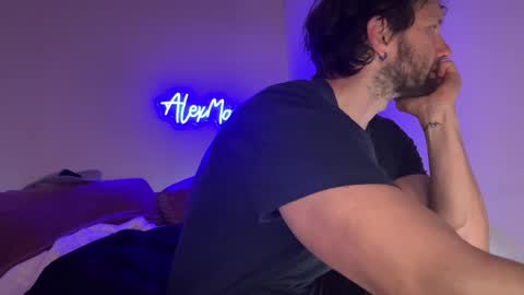 Alex Mann online show from 27, 11, 2025