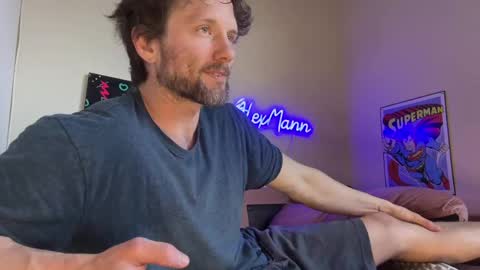 Snapshot of alexmanndickerson chatting on 9, 5, 2026 Alex Mann online show from 9, 5, 2026