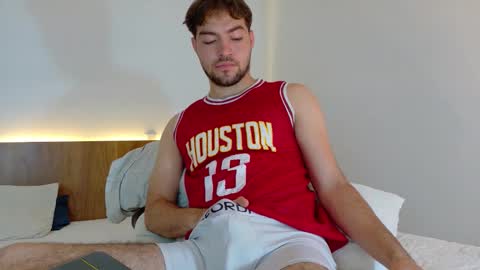 Snapshot of alextwunkk chatting on 27, 11, 2025 Alex online show from 27, 11, 2025