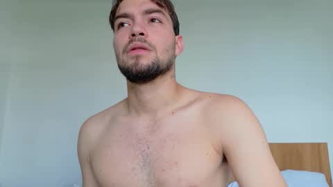 Snapshot of alextwunkk chatting on 21, 12, 2025 Alex online show from 21, 12, 2025