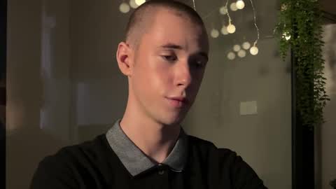 Snapshot of alexwos chatting on 2, 2, 2025 Alex online show from 2, 2, 2025