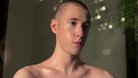 Snapshot of alexwos chatting on 6, 2, 2025 Alex online show from 6, 2, 2025