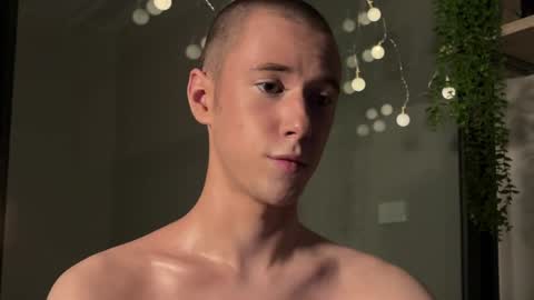 Snapshot of alexwos chatting on 10, 2, 2025 Alex online show from 10, 2, 2025