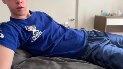 Snapshot of alexwos chatting on 24, 9, 2025 Alex online show from 24, 9, 2025