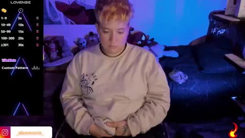 Snapshot of alexxxmorris chatting on 14, 10, 2025 ALEXXX MORRIS online show from 14, 10, 2025