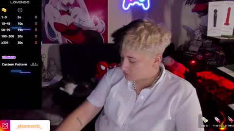 Snapshot of alexxxmorris chatting on 28, 10, 2025 ALEXXX MORRIS online show from 28, 10, 2025
